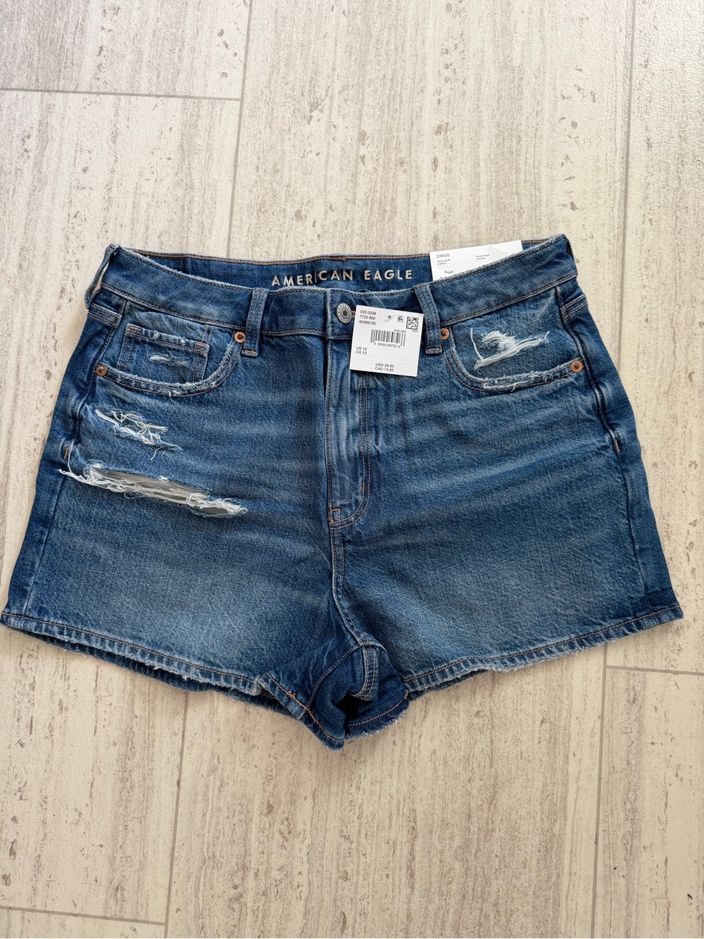 American Eagle Outfitters Women’s Strigid Mom Shorts